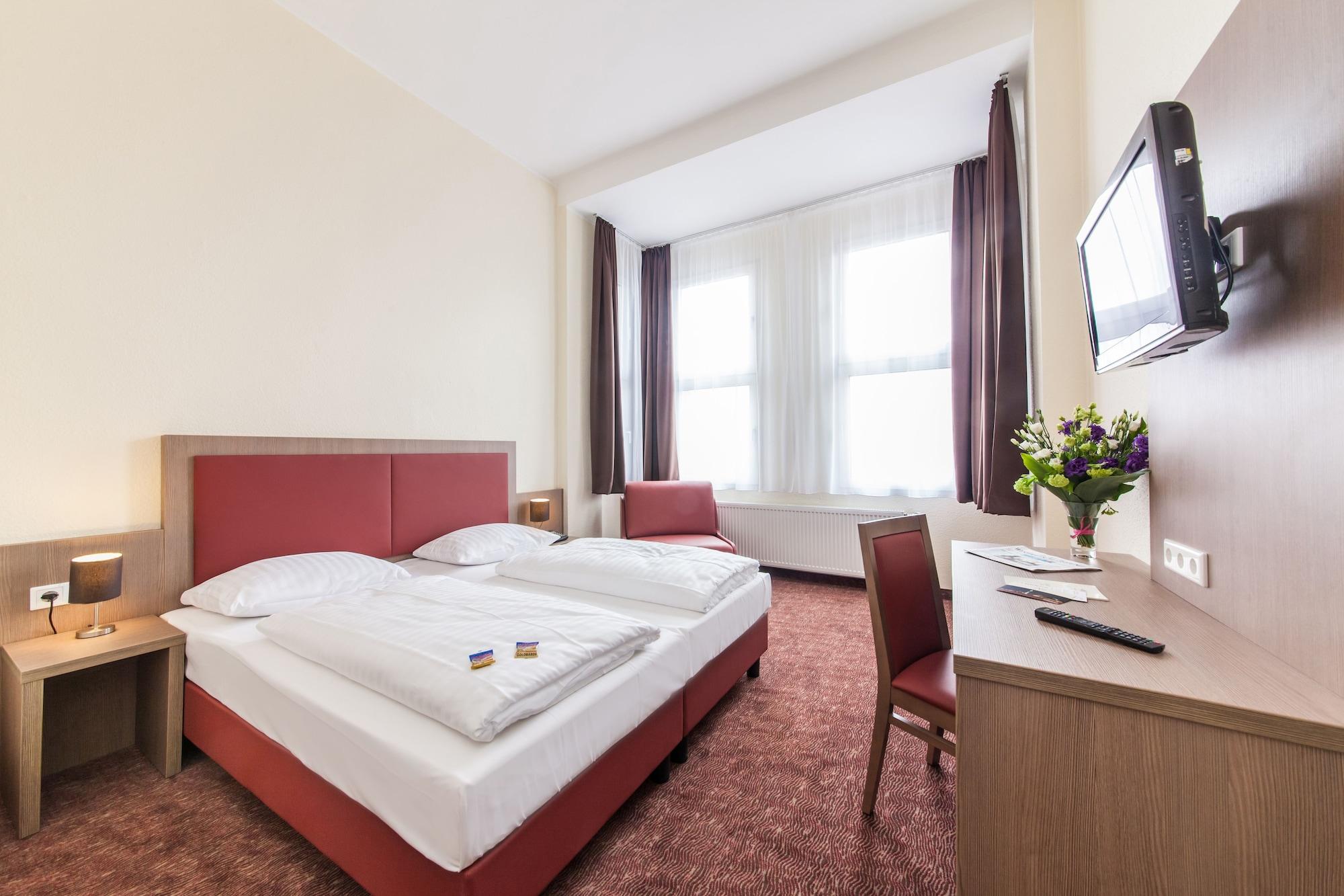 Hotel Maxim Duesseldorf City Exterior photo